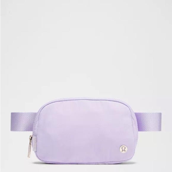 Lululemon Everywhere Belt Bag 1L- Lavender Frost - Picture 2 of 6